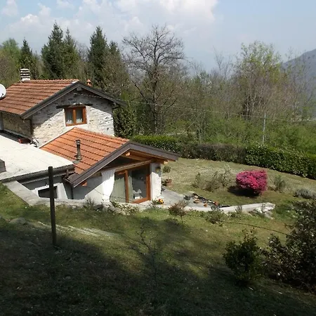 Bellissimo Rustico A 7 Km Dal D'orta 奥梅尼亚