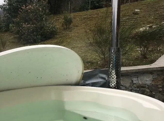 Bellissimo Rustico A 7 Km Dal D'orta * オメーニャ